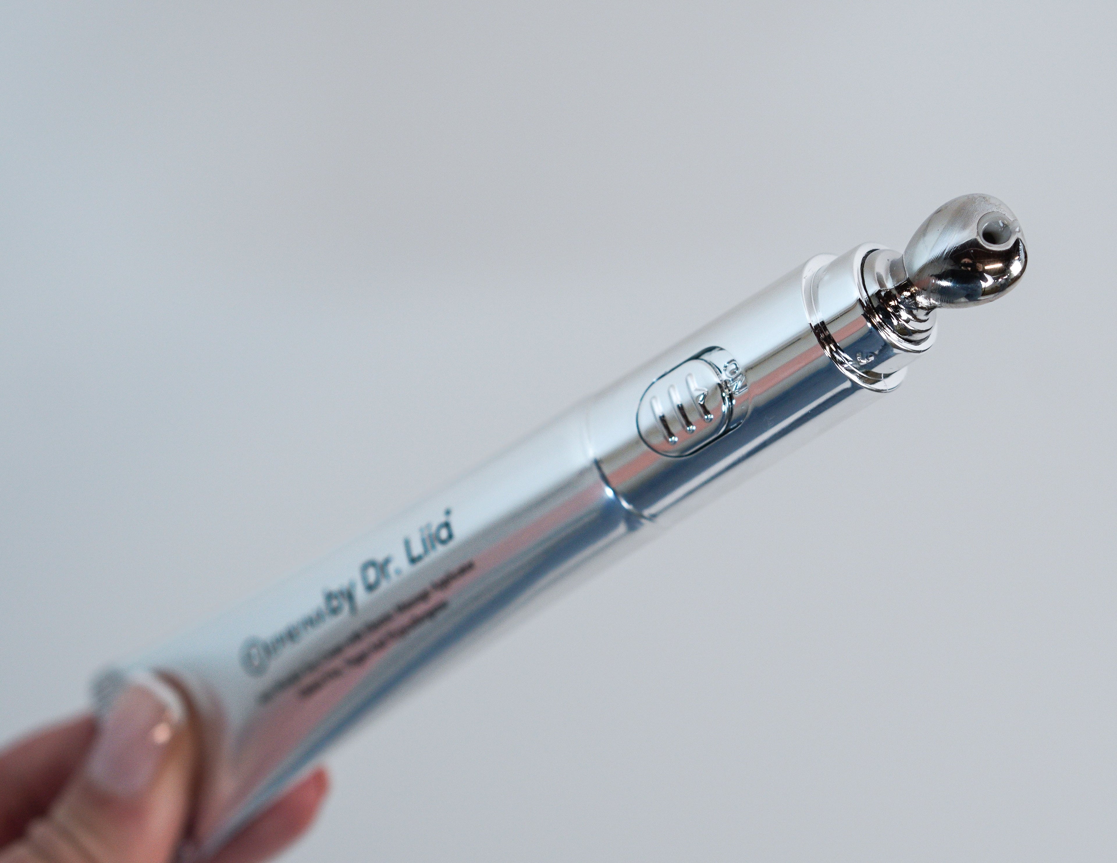 Ultra Renewal Depuffing Eye Cream for Sensitive Skin – Vegan, Gluten-Free & Brightening